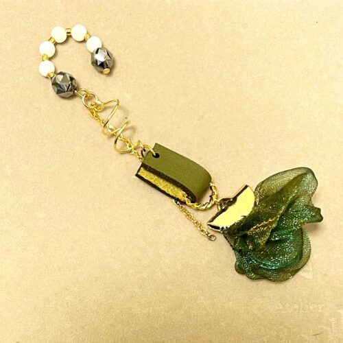 テラヘルツイヤーカフ 08